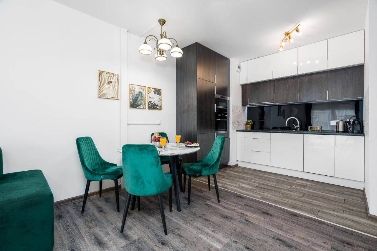 Sleepway Apartments- Garbary 100-46 Z Parkingiem Apartament *